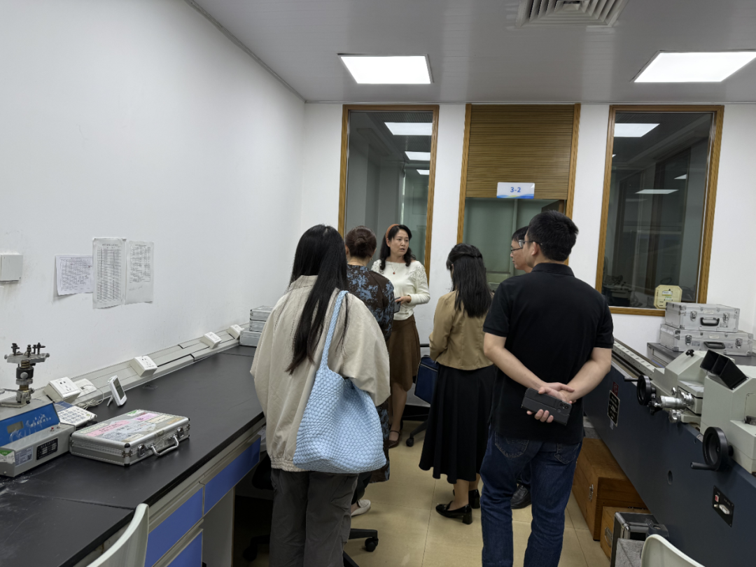 精准计量护明眸——泉州市计量所举办眼镜制配行业计量管理公益培训班_精准计量护明眸——泉州市计量所举办眼镜制配行业计量管理公益培训班_